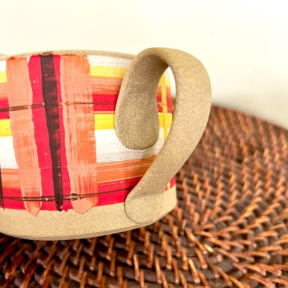 Farmhouse Pottery Vermont Mug - one of a kind
Plaid glaze - Picture 3 of 7